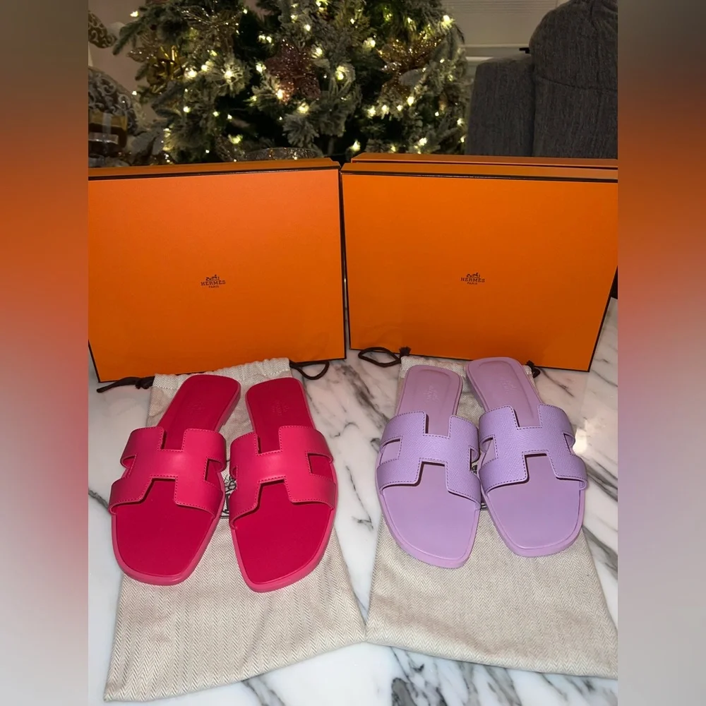 Hermes Soft Calfskin Pink Sandals - Picture 3 of 3